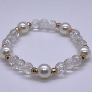 NWT Wool + Pepper Co. Clear Glass Bracelet